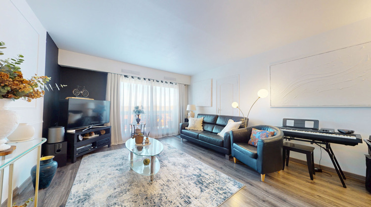 Ma-Cabane - Vente Appartement ROISSY-EN-BRIE, 84 m²