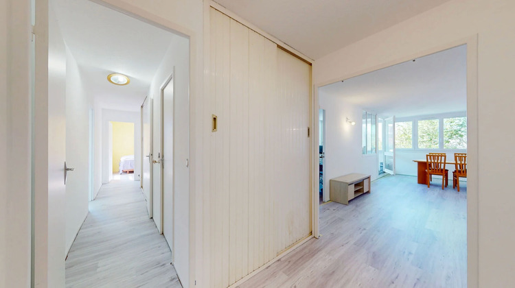 Ma-Cabane - Vente Appartement ROISSY-EN-BRIE, 101 m²