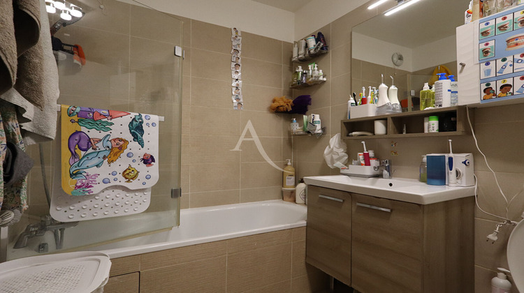 Ma-Cabane - Vente Appartement ROMAINVILLE, 78 m²