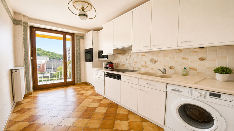 Ma-Cabane - Vente Appartement ROMAINVILLE, 74 m²