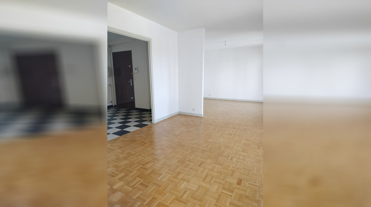 Ma-Cabane - Vente Appartement ROMANS-SUR-ISERE, 97 m²