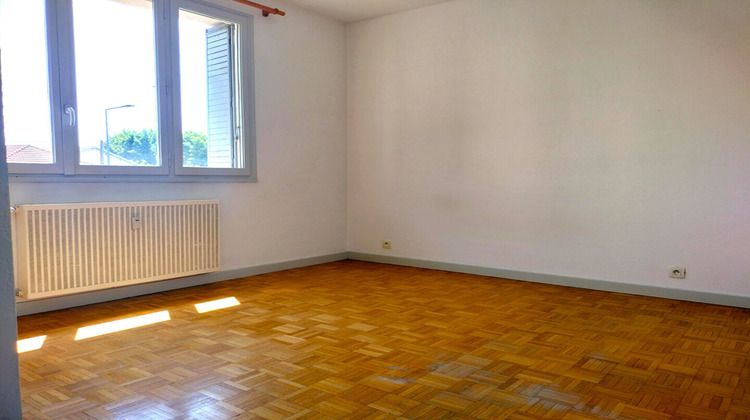 Ma-Cabane - Vente Appartement ROMANS-SUR-ISERE, 97 m²