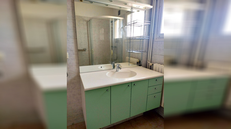 Ma-Cabane - Vente Appartement ROMANS-SUR-ISERE, 97 m²