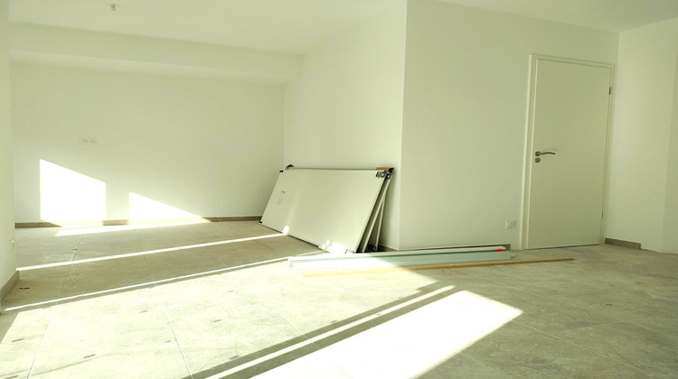 Ma-Cabane - Vente Appartement ROMANS-SUR-ISERE, 52 m²