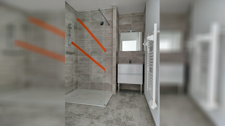 Ma-Cabane - Vente Appartement ROMANS-SUR-ISERE, 52 m²