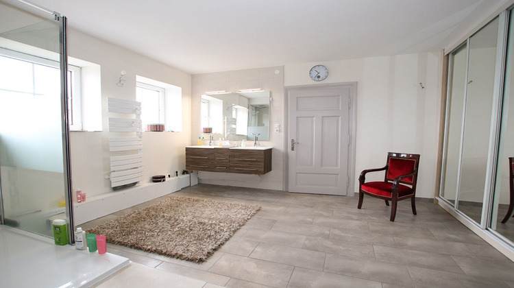 Ma-Cabane - Vente Appartement RONCOURT, 185 m²