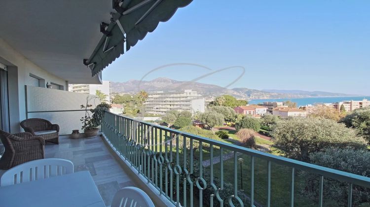 Ma-Cabane - Vente Appartement Roquebrune-Cap-Martin, 40 m²