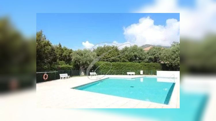 Ma-Cabane - Vente Appartement Roquebrune-Cap-Martin, 91 m²