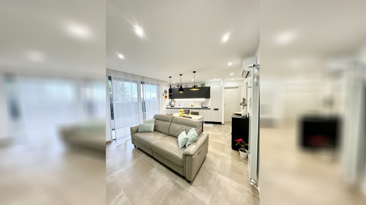 Ma-Cabane - Vente Appartement Roquebrune-Cap-Martin, 64 m²