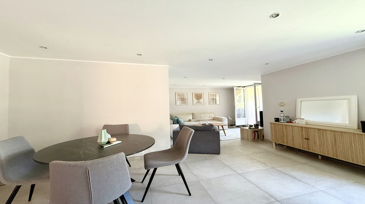 Ma-Cabane - Vente Appartement Roquebrune-Cap-Martin, 77 m²