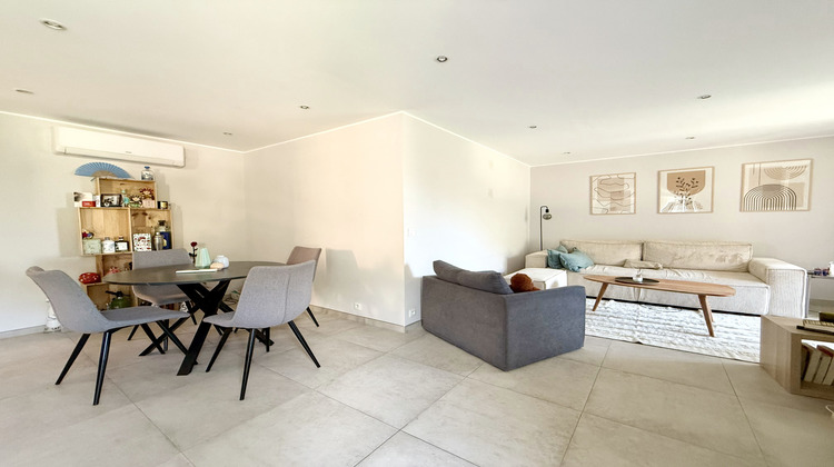 Ma-Cabane - Vente Appartement Roquebrune-Cap-Martin, 77 m²