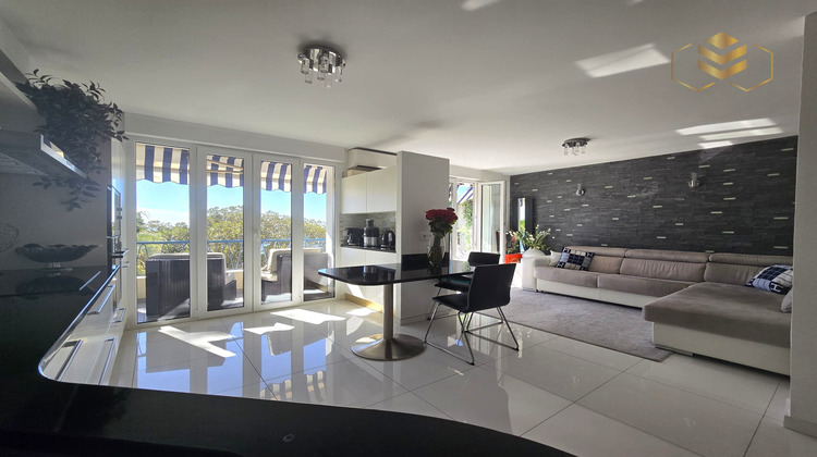 Ma-Cabane - Vente Appartement Roquebrune-Cap-Martin, 60 m²