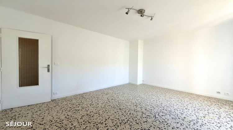 Ma-Cabane - Vente Appartement ROQUEBRUNE CAP MARTIN, 57 m²