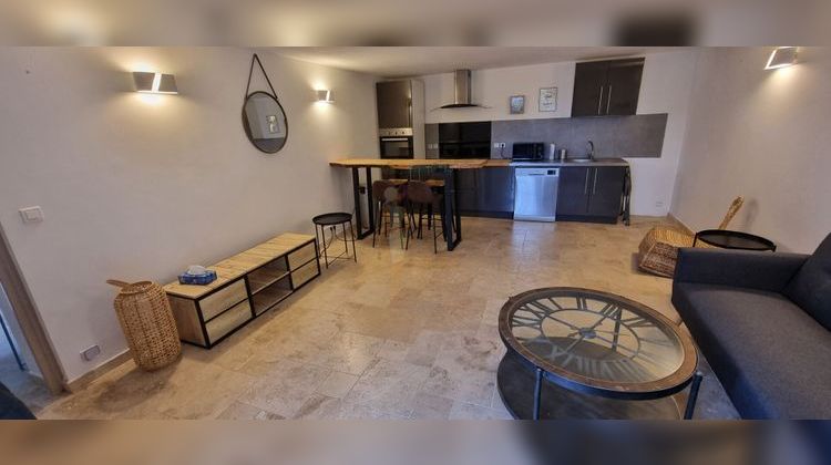 Ma-Cabane - Vente Appartement ROQUEBRUNE-SUR-ARGENS, 52 m²