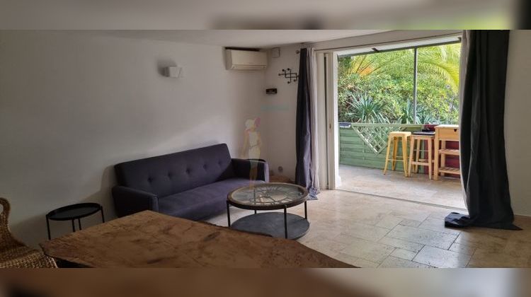 Ma-Cabane - Vente Appartement ROQUEBRUNE-SUR-ARGENS, 52 m²