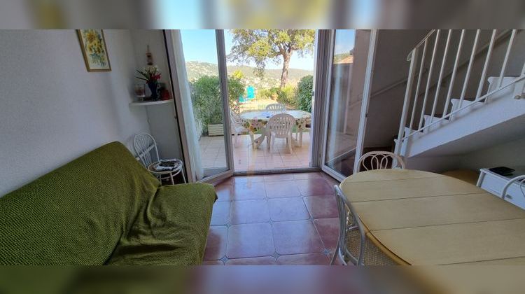 Ma-Cabane - Vente Appartement ROQUEBRUNE-SUR-ARGENS, 31 m²