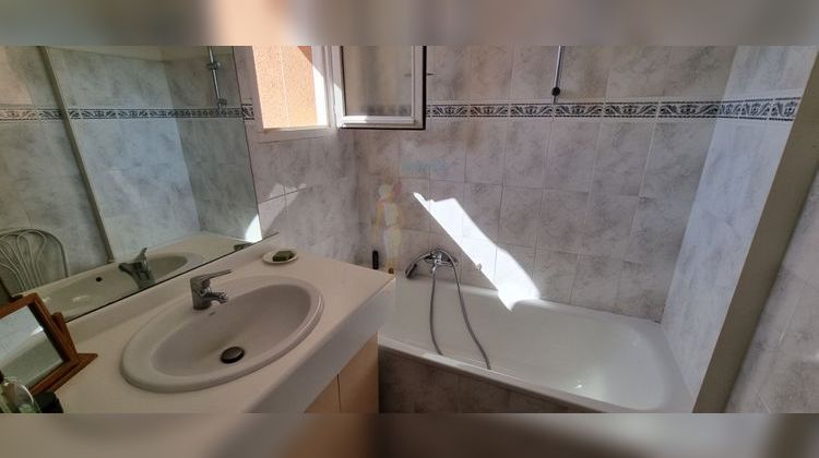 Ma-Cabane - Vente Appartement ROQUEBRUNE-SUR-ARGENS, 31 m²