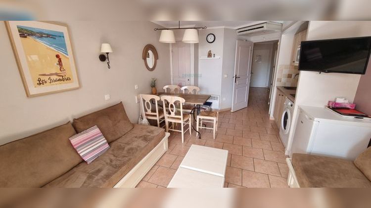 Ma-Cabane - Vente Appartement ROQUEBRUNE-SUR-ARGENS, 32 m²