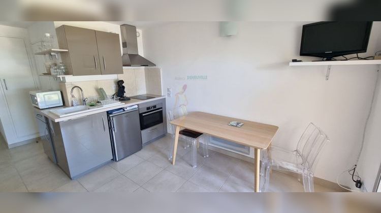 Ma-Cabane - Vente Appartement ROQUEBRUNE-SUR-ARGENS, 25 m²