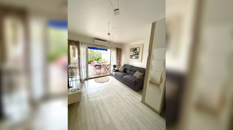 Ma-Cabane - Vente Appartement Roquebrune-sur-Argens, 42 m²