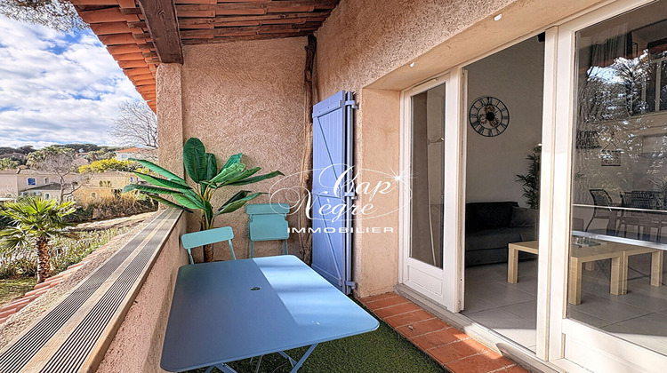 Ma-Cabane - Vente Appartement ROQUEBRUNE-SUR-ARGENS, 36 m²
