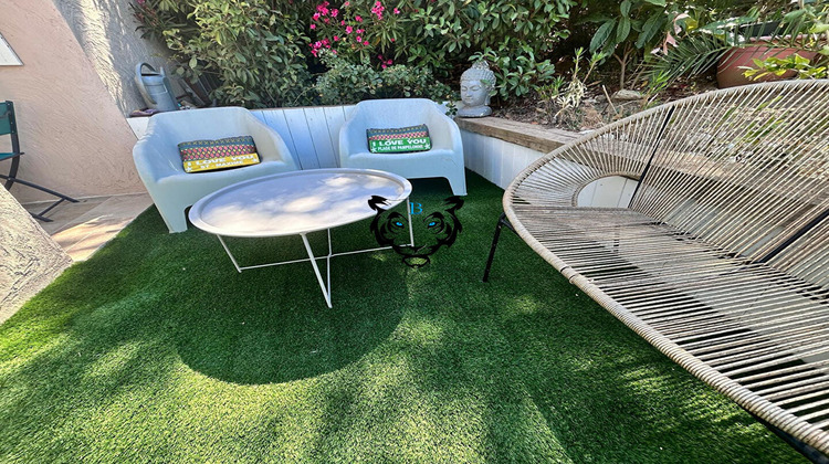 Ma-Cabane - Vente Appartement ROQUEBRUNE-SUR-ARGENS, 34 m²