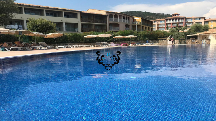 Ma-Cabane - Vente Appartement ROQUEBRUNE-SUR-ARGENS, 32 m²