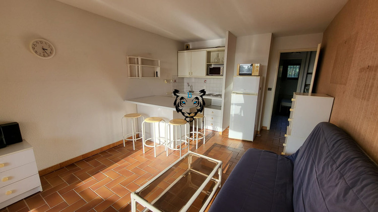 Ma-Cabane - Vente Appartement ROQUEBRUNE-SUR-ARGENS, 35 m²