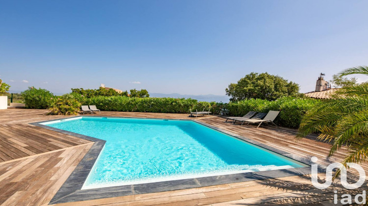 Ma-Cabane - Vente Appartement Roquebrune-sur-Argens, 81 m²