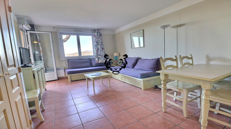 Ma-Cabane - Vente Appartement ROQUEBRUNE-SUR-ARGENS, 35 m²