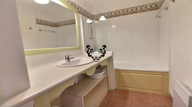 Ma-Cabane - Vente Appartement ROQUEBRUNE-SUR-ARGENS, 35 m²