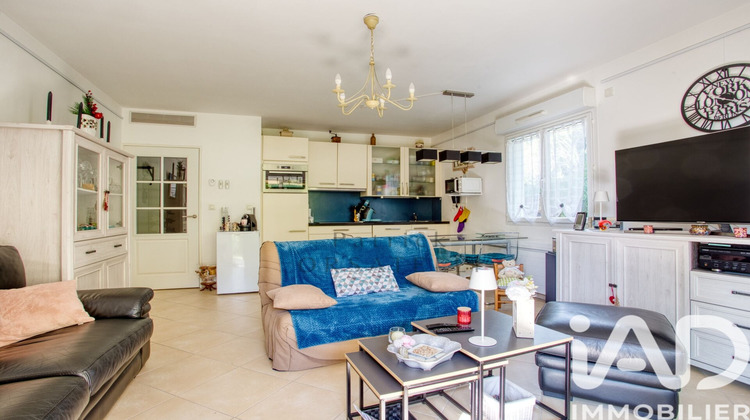 Ma-Cabane - Vente Appartement Roquebrune-sur-Argens, 64 m²