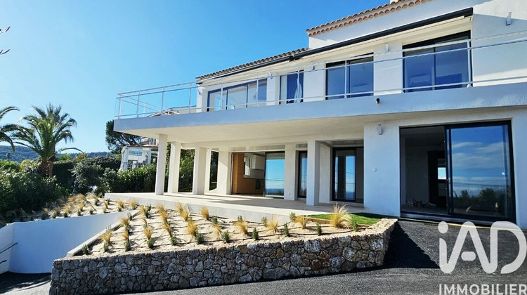 Ma-Cabane - Vente Appartement Roquebrune-sur-Argens, 112 m²