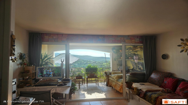 Ma-Cabane - Vente Appartement Roquebrune-sur-Argens, 32 m²