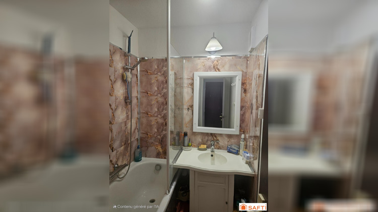 Ma-Cabane - Vente Appartement Roquebrune-sur-Argens, 32 m²