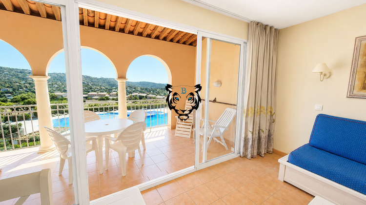 Ma-Cabane - Vente Appartement ROQUEBRUNE-SUR-ARGENS, 34 m²