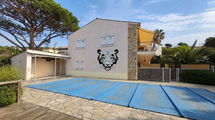 Ma-Cabane - Vente Appartement ROQUEBRUNE-SUR-ARGENS, 30 m²