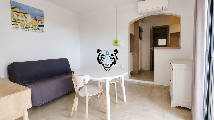Ma-Cabane - Vente Appartement ROQUEBRUNE-SUR-ARGENS, 30 m²