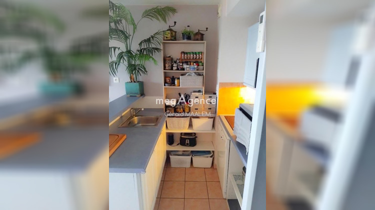 Ma-Cabane - Vente Appartement ROQUEBRUNE SUR ARGENS, 36 m²
