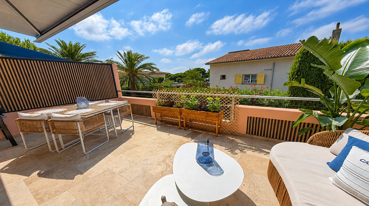 Ma-Cabane - Vente Appartement ROQUEBRUNE-SUR-ARGENS, 86 m²