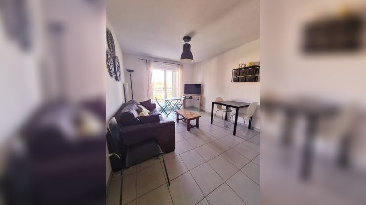 Ma-Cabane - Vente Appartement ROQUEBRUNE-SUR-ARGENS, 39 m²