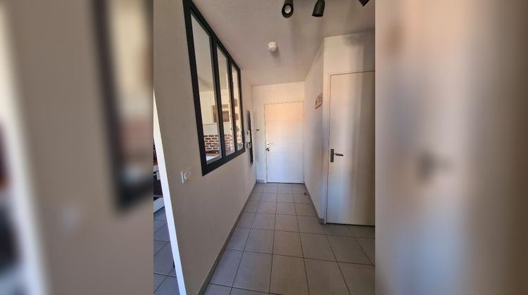 Ma-Cabane - Vente Appartement ROQUEBRUNE-SUR-ARGENS, 39 m²