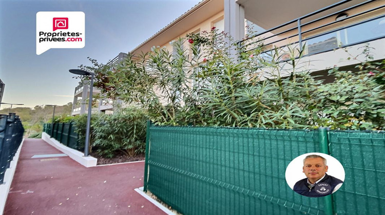 Ma-Cabane - Vente Appartement ROQUEBRUNE SUR ARGENS, 28 m²