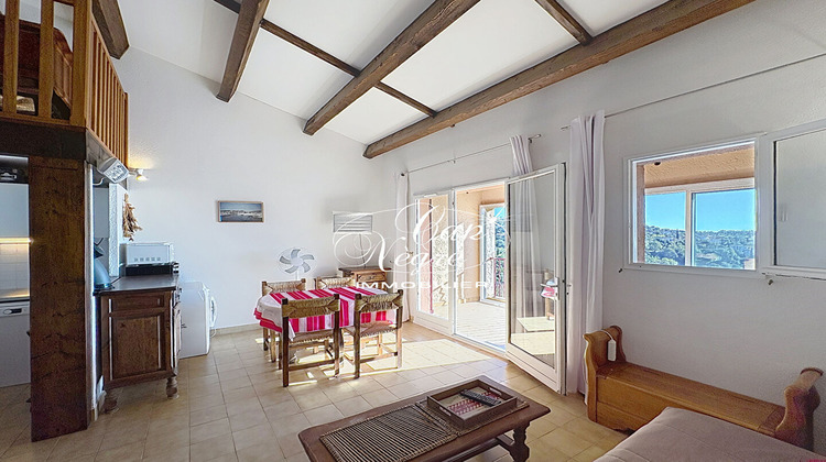 Ma-Cabane - Vente Appartement ROQUEBRUNE-SUR-ARGENS, 50 m²