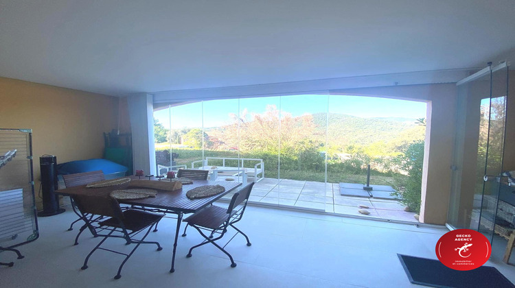 Ma-Cabane - Vente Appartement Roquebrune-sur-Argens, 60 m²