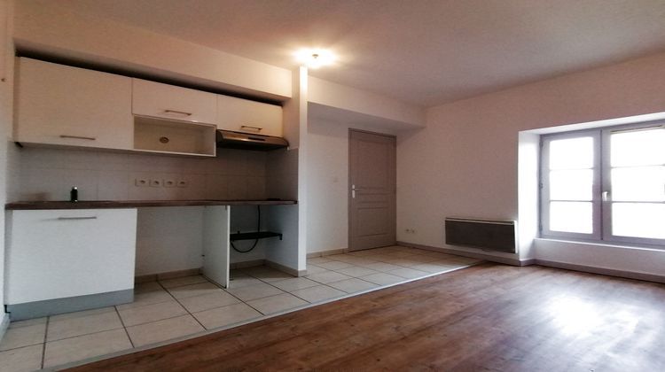 Ma-Cabane - Vente Appartement Roquemaure, 39 m²