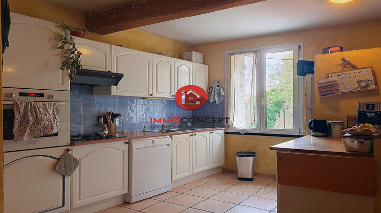 Ma-Cabane - Vente Appartement Roquemaure, 75 m²