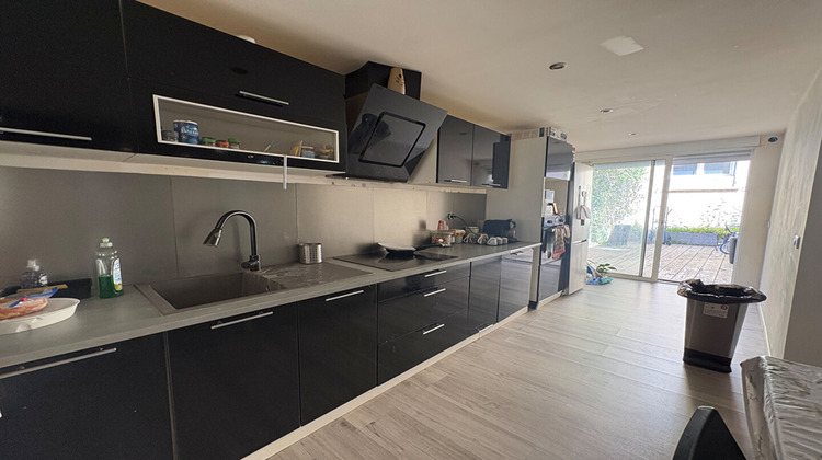 Ma-Cabane - Vente Appartement ROQUEVAIRE, 81 m²
