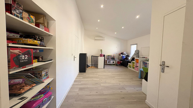 Ma-Cabane - Vente Appartement ROQUEVAIRE, 81 m²