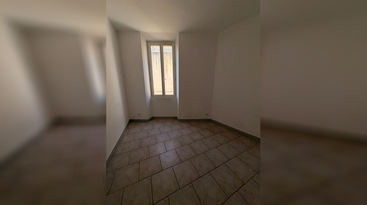 Ma-Cabane - Vente Appartement ROQUEVAIRE, 60 m²
